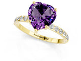 Yellow gold Heart Cut Diamond Pavé Band with Six-Prong Setting_1