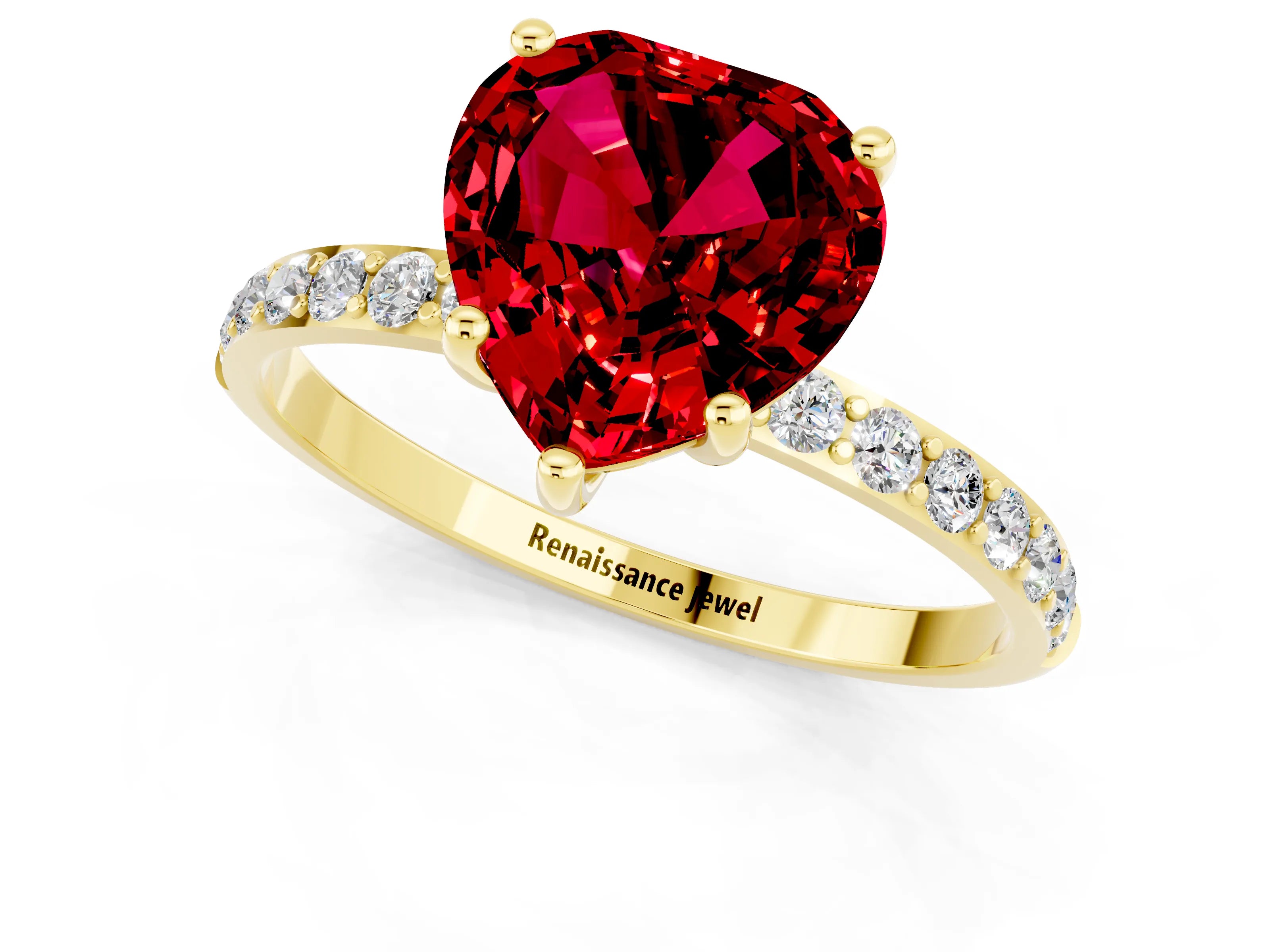 Yellow gold Heart Cut Diamond Pavé Band with Six-Prong Setting_1