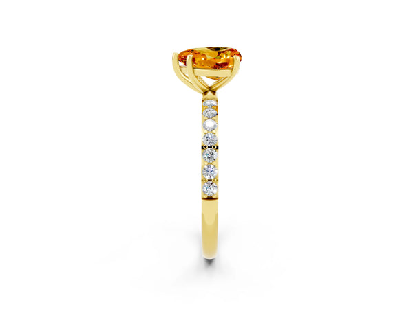 Yellow gold Heart Cut Citrine Solitaire Ring with Round Pavé Shoulders and Prong Setting