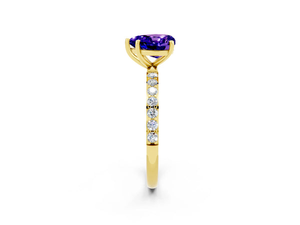 Yellow gold Heart Cut Tanzanite Solitaire Ring with Round Pavé Shoulders and Prong Setting