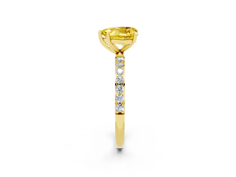 Yellow gold Heart Cut Diamond Pavé Band with Six-Prong Setting_2