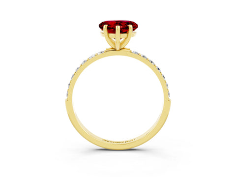 Yellow gold Heart Cut Diamond Pavé Band with Six-Prong Setting_3