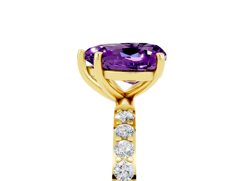 Yellow gold Heart Cut Diamond Pavé Band with Six-Prong Setting_5