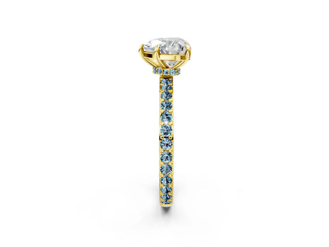 Yellow gold Heart Cut Diamond Pavé Engagement Ring with Round with Aquamarine side stone Accents and Prong Setting_2