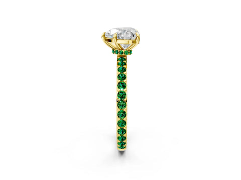 Yellow gold Heart Cut Diamond Pavé Engagement Ring with Round with Emerald side stone Accents and Prong Setting_2