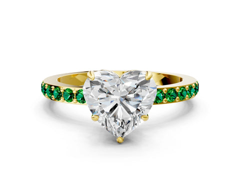Yellow gold Heart Cut Diamond Pavé Engagement Ring with Round with Emerald side stone Accents and Prong Setting