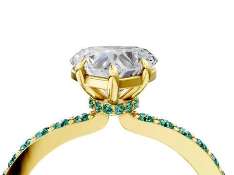 Yellow gold Heart Cut Diamond Pavé Engagement Ring with Round with Green Sapphire side stone Accents and Prong Setting_4