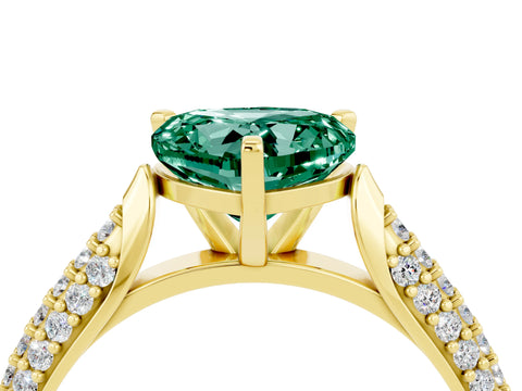 Yellow gold Heart Cut Diamond Solitaire Engagement Ring with Pavé Band and Four-Prong Setting_16