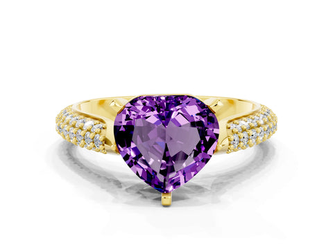 Yellow gold Heart Cut Diamond Solitaire Engagement Ring with Pavé Band and Four-Prong Setting