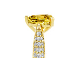 Yellow gold Heart Cut Diamond Solitaire Engagement Ring with Pavé Band and Four-Prong Setting_5