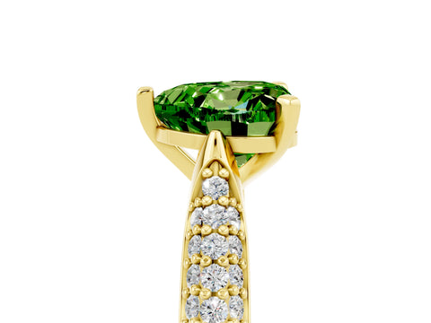 Yellow gold Heart Cut Diamond Solitaire Engagement Ring with Pavé Band and Four-Prong Setting_5