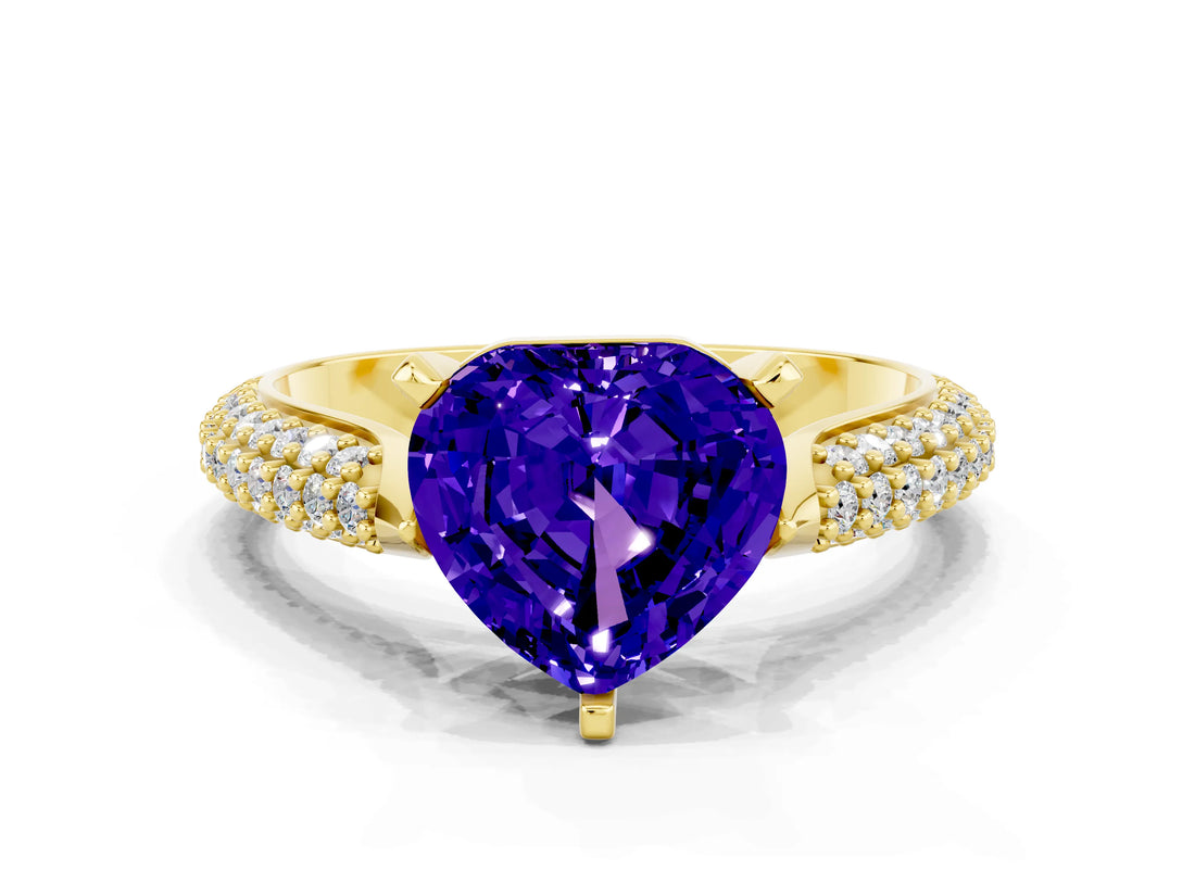 Yellow gold Heart Cut Diamond Solitaire Engagement Ring with Pavé Band and Four-Prong Setting