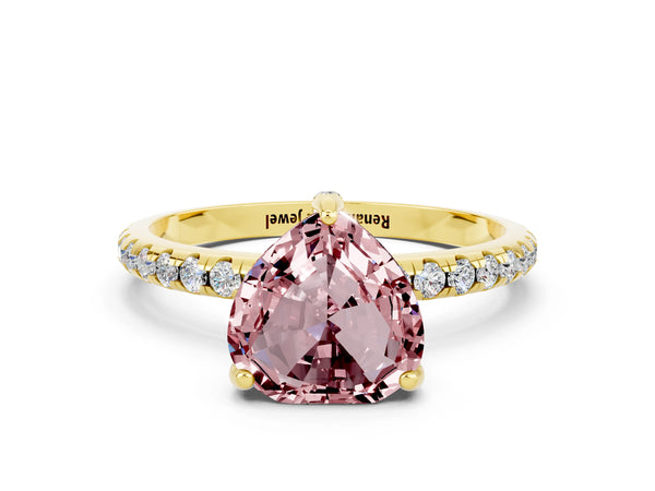 Yellow gold Heart Cut Diamond Solitaire Ring with Four-Prong Setting and Pavé Band