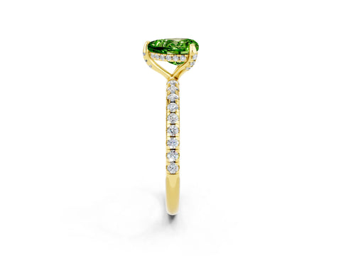 Yellow gold Heart Cut Diamond Solitaire Ring with Four-Prong Setting and Pavé Band_2
