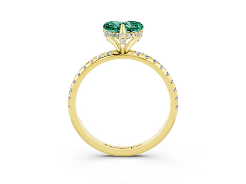 Yellow gold Heart Cut Diamond Solitaire Ring with Four-Prong Setting and Pavé Band_3