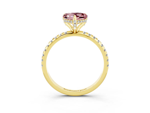 Yellow gold Heart Cut Diamond Solitaire Ring with Four-Prong Setting and Pavé Band