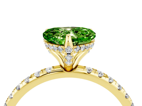 Yellow gold Heart Cut Diamond Solitaire Ring with Four-Prong Setting and Pavé Band_4