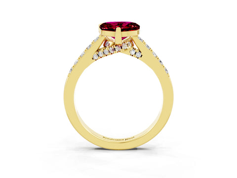 Yellow gold Heart Cut Diamond Solitaire Ring with Pavé Band and Prong Setting_3