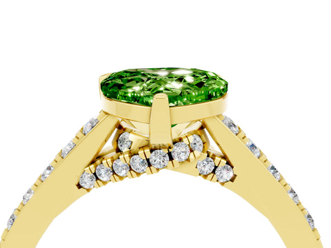 Yellow gold Heart Cut Diamond Solitaire Ring with Pavé Band and Prong Setting_4