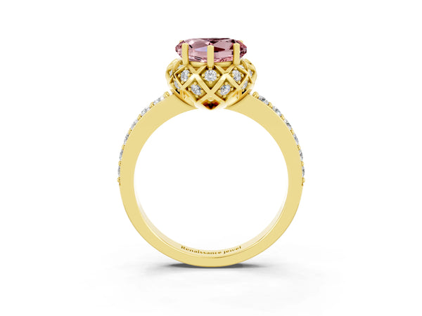 Yellow gold Heart Cut Diamond Solitaire Ring with Shared Prong Pavé Band