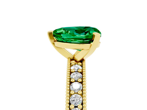 Yellow gold Heart Cut Emerald Milgrain Pavé Engagement Ring with Four-Prong Setting_17