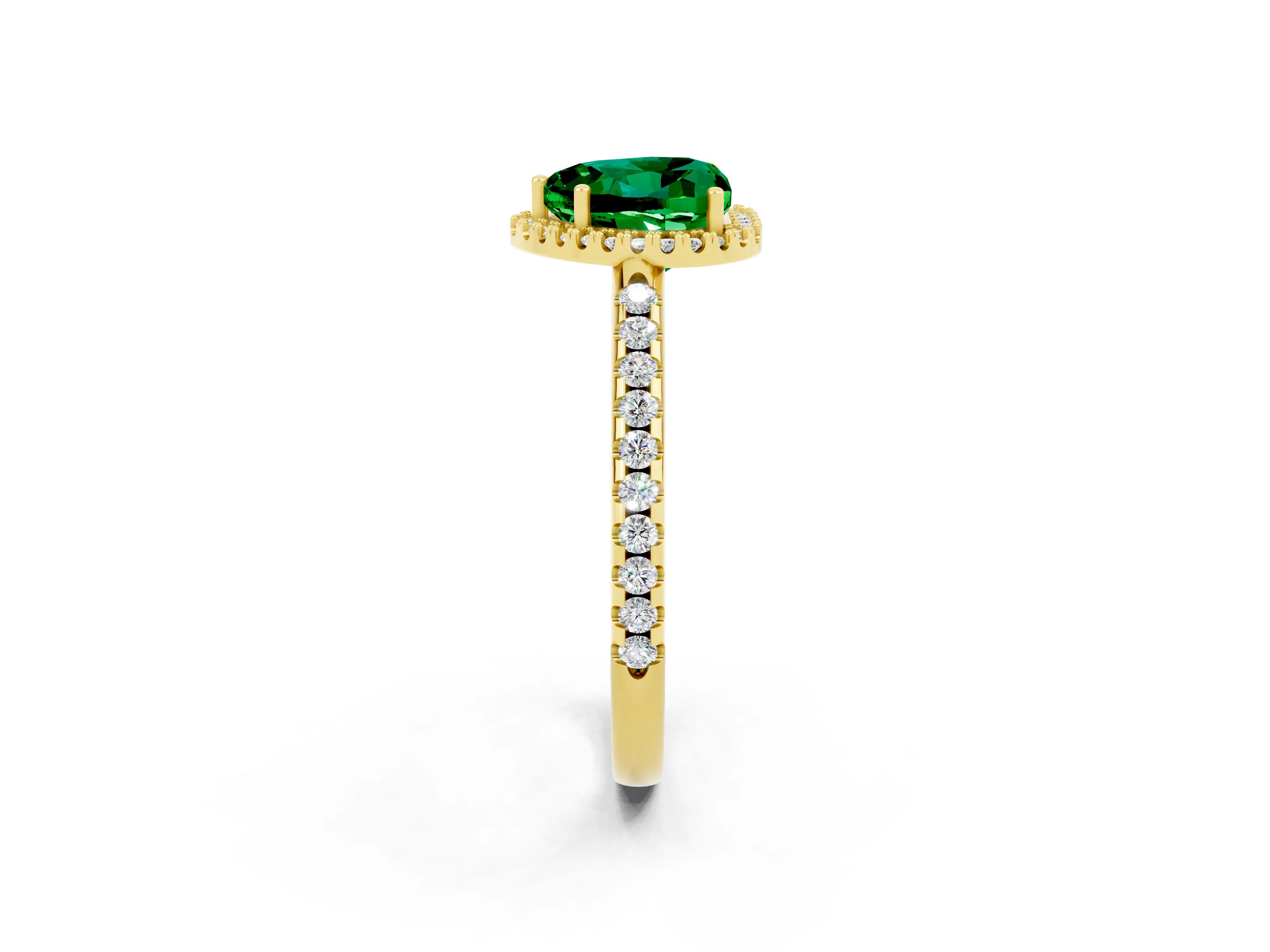 Yellow gold Heart Cut Emerald Pavé Halo Ring with Four-Prong Setting_14