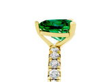 Yellow gold Heart Cut Emerald Pavé Solitaire Ring with Round Band and Prong Setting_29