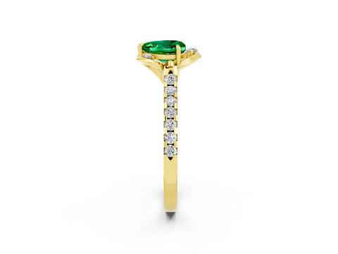 Yellow gold Heart Cut Emerald Ring with Pavé Band and Floral Prong Setting_2