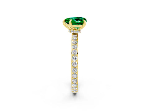 Yellow gold Heart Cut Emerald Ring with Pavé Band and Four-Prong Setting_2