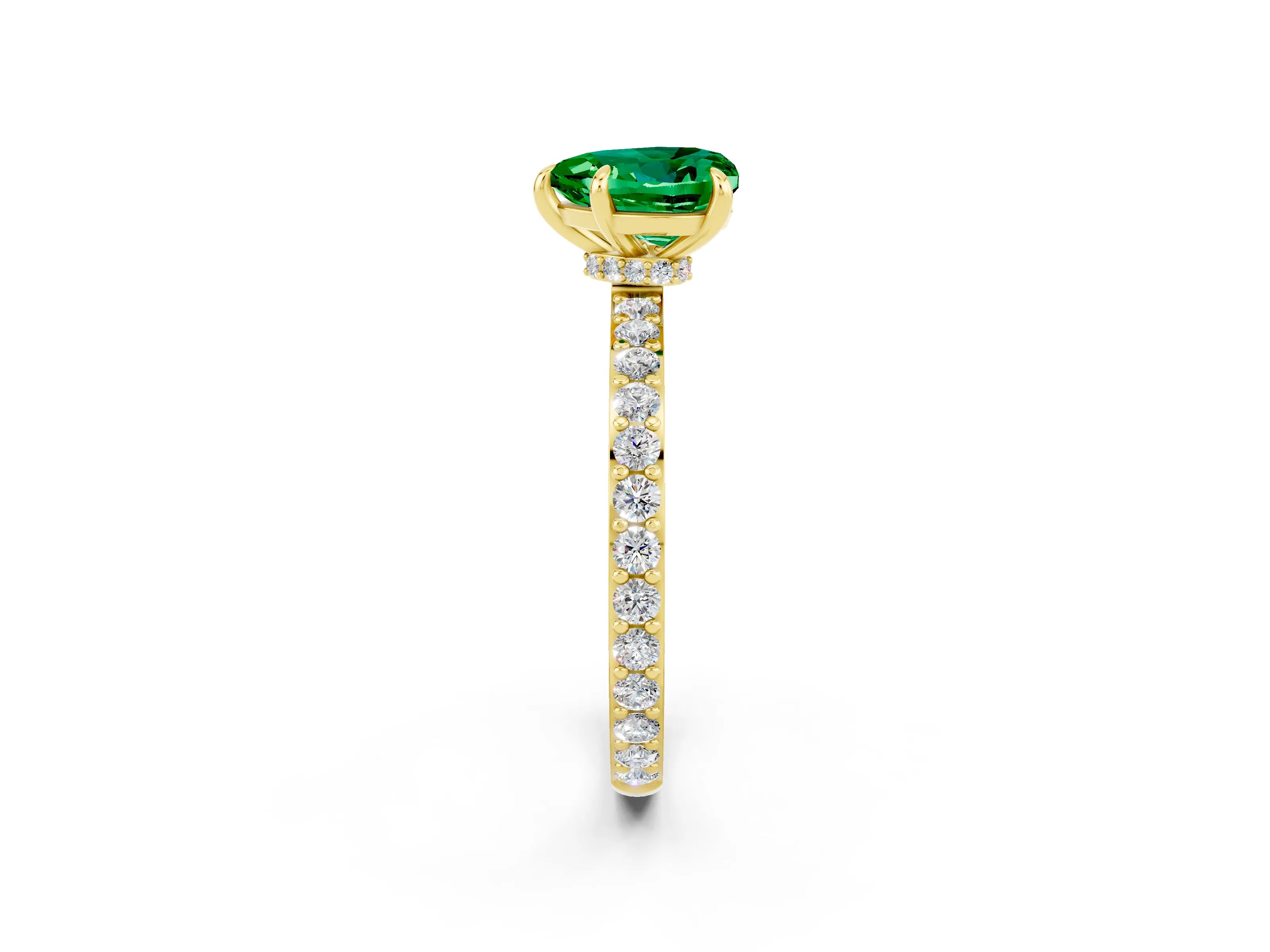 Yellow gold Heart Cut Emerald Solitaire Engagement Ring with Pavé Band and Four-Prong Setting_2