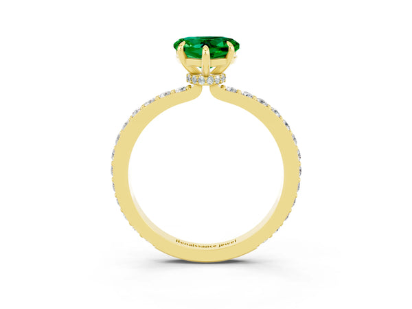 Yellow gold Heart Cut Emerald Solitaire Engagement Ring with Pavé Band and Four-Prong Setting