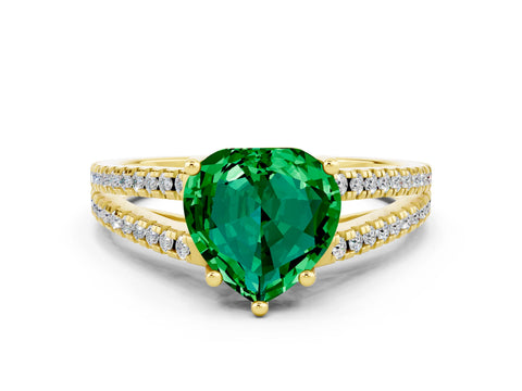 Yellow gold Heart Cut Emerald Solitaire Engagement Ring with Split Shank Pavé Band