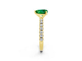 Yellow gold Heart Cut Emerald Solitaire Pavé Band with Four-Prong Setting_2