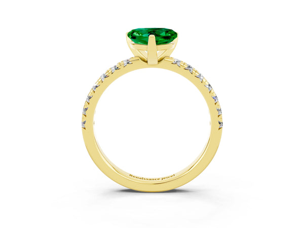 Yellow gold Heart Cut Emerald Solitaire Pavé Engagement Ring with Round Band and Prong Setting