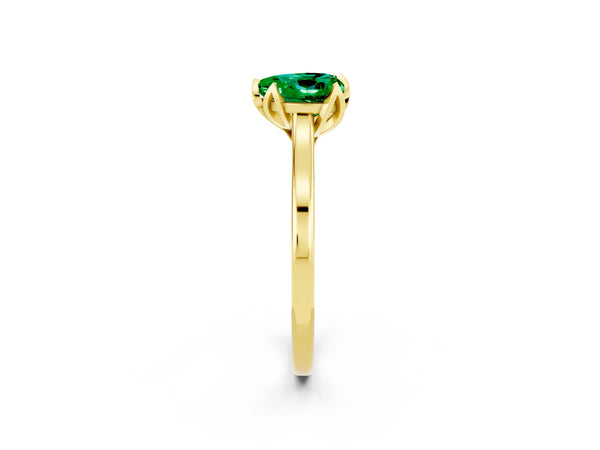 Yellow gold Heart Cut Emerald Solitaire Ring with Flower Prong Setting and Classic Band