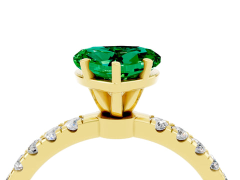Yellow gold Heart Cut Emerald Solitaire Ring with Pavé Accents and Four-Prong Setting_4