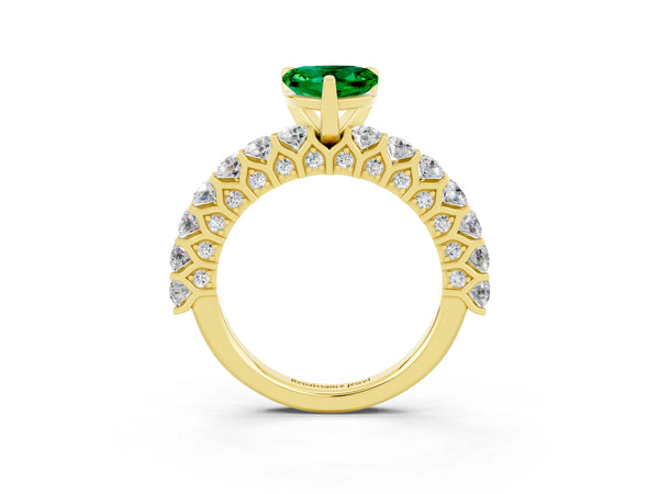 Yellow gold Heart Cut Emerald Solitaire Ring with Shared Prong Pavé Band and Four-Prong Setting