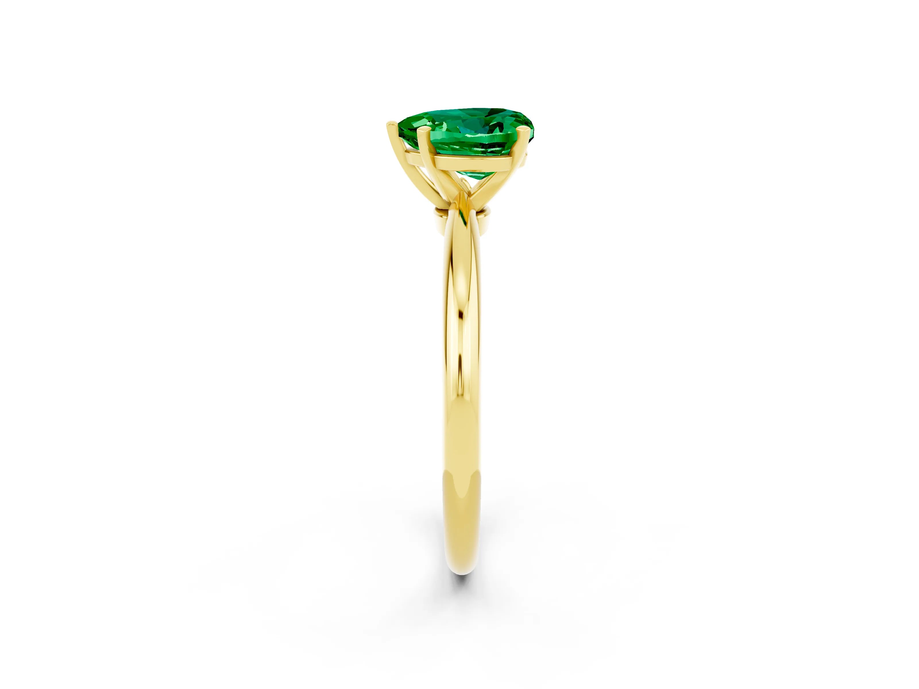 Yellow gold Heart Cut Emerald Solitaire Ring with Six-Prong Setting and Classic Band_2