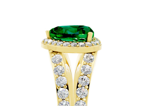 Yellow gold Heart Cut Emerald Split Shank Halo Ring with Four-Prong Setting_17