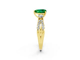 Yellow gold Heart Cut Emerald Three-Stone Ring with Pavé Split Shank and Four-Prong Setting_2