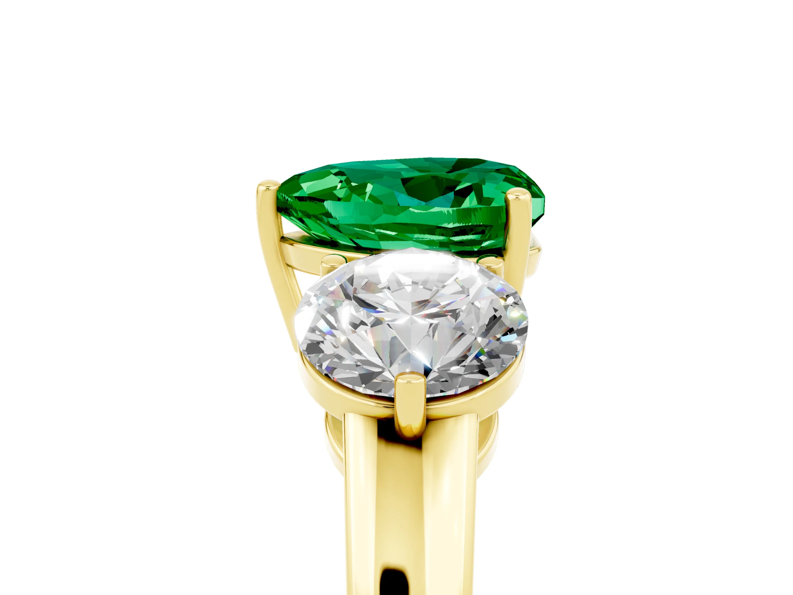 Yellow gold Heart Cut Emerald Three-Stone Ring with Prong Setting and Classic Band_5