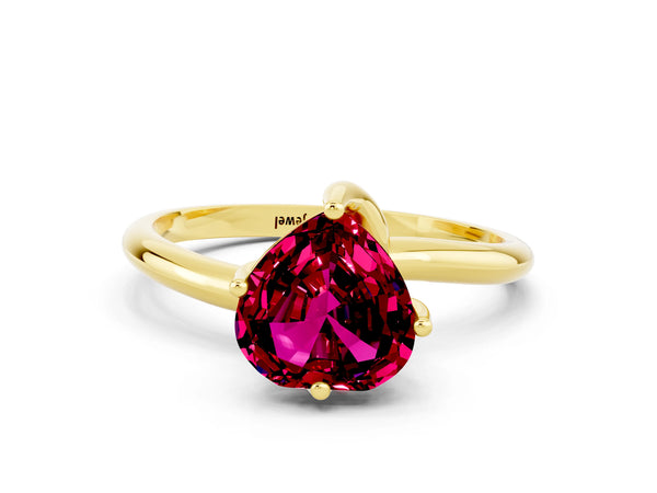 Yellow gold Heart Cut Garnet Solitaire Engagement Ring with Four-Prong Setting and Classic Band