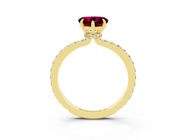 Yellow gold Heart Cut Garnet Solitaire Engagement Ring with Pavé Band and Four-Prong Setting
