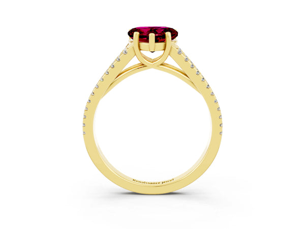 Yellow gold Heart Cut Garnet Solitaire Engagement Ring with Split Shank Pavé Band