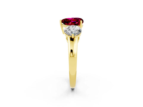 Yellow gold Heart Cut Garnet Three-Stone Ring with Prong Setting and Classic Band_2