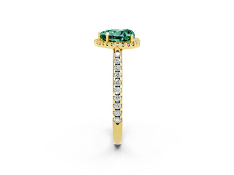 Yellow gold Heart Cut Green Sapphire Pavé Halo Ring with Four-Prong Setting_14