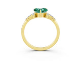 Yellow gold Heart Cut Green Sapphire Ring with Side Stones and Four-Prong Setting_39