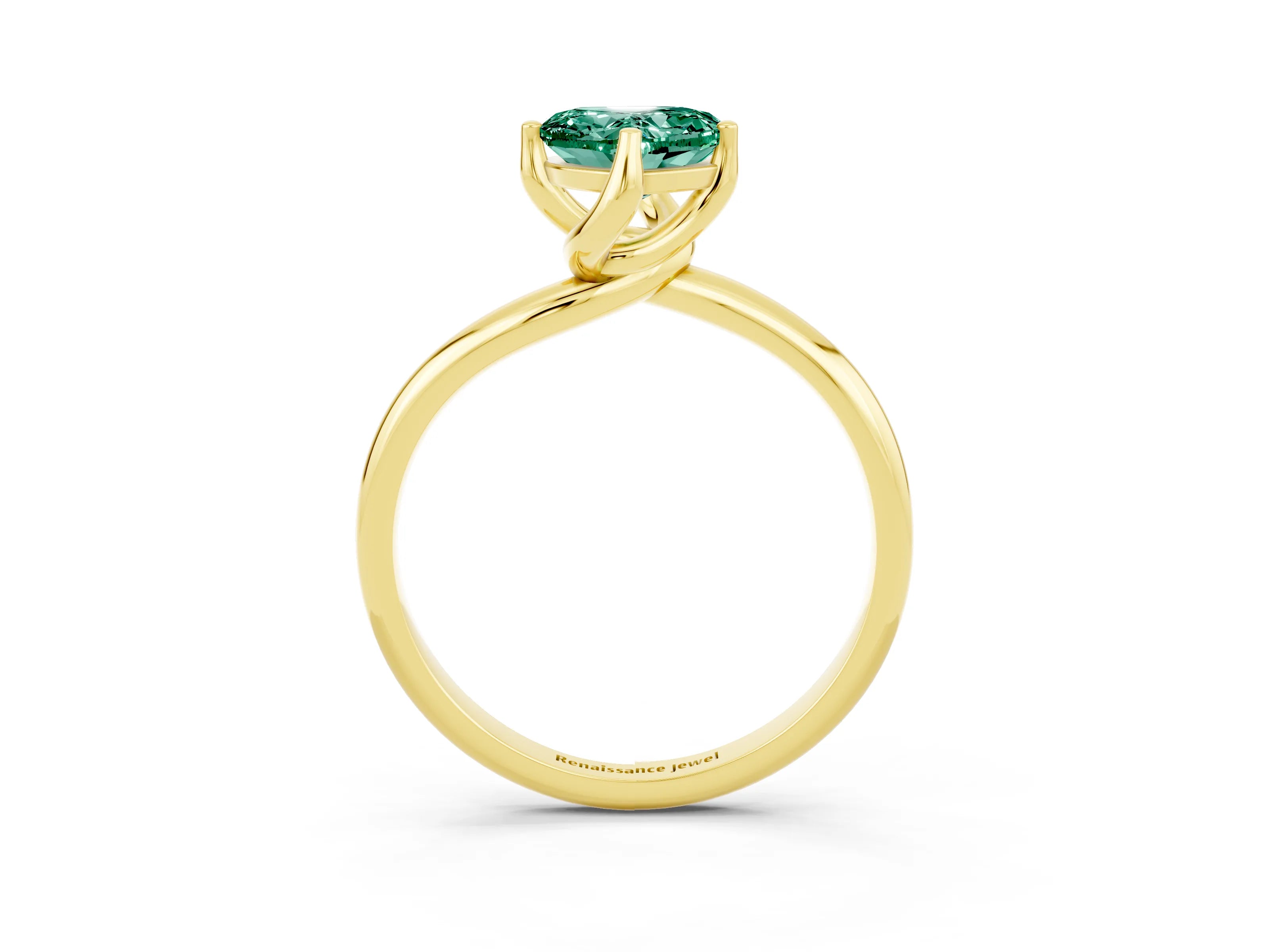 Yellow gold Heart Cut Green Sapphire Solitaire Engagement Ring with Four-Prong Setting and Classic Band_15