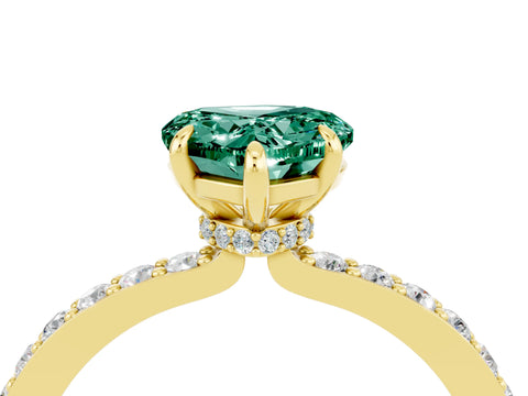 Yellow gold Heart Cut Green Sapphire Solitaire Engagement Ring with Pavé Band and Four-Prong Setting_4