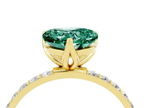 Yellow gold Heart Cut Green Sapphire Solitaire Engagement Ring with Pavé Band and Prong Setting_4